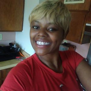 Meet your Posher, Roshena